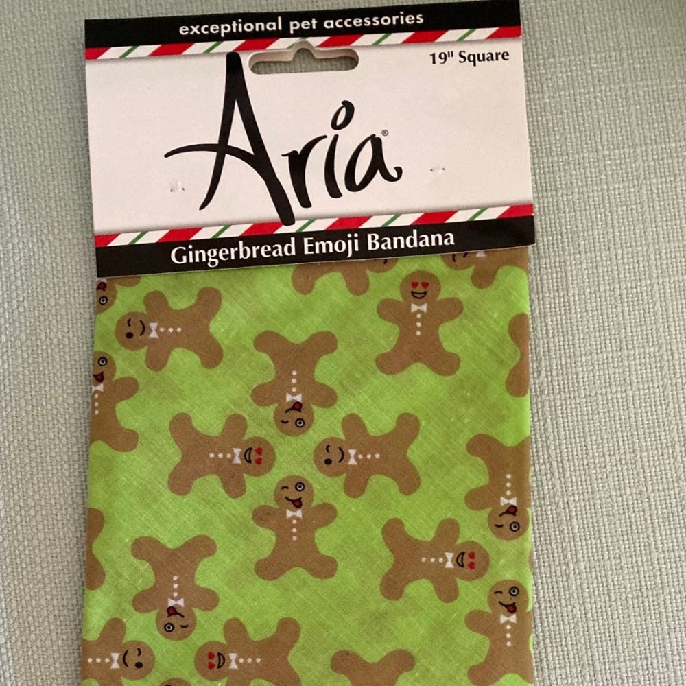 Aria  Pet Bandana